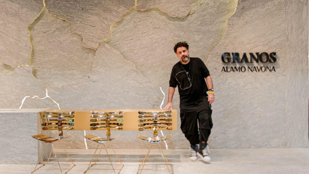 Pedro Franco assina stand da Granos
